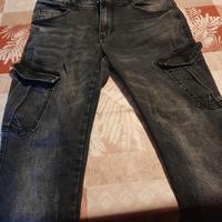 jeans neri gamba stretta 