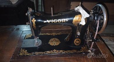 macchina da cucire antica