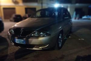 Lancia ypsilon elefantino