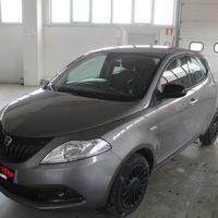 Lancia Ypsilon 1.0 FireFly 5 porte S&S Hybrid...