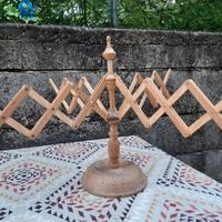 antico arcolaio in legno 