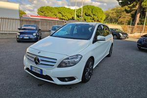 MERCEDES-BENZ B 180 CDI Automatic Executive