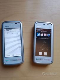 Coppia Nokia 5230 funzionanti + caricatore
