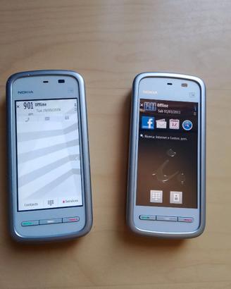 Coppia Nokia 5230 funzionanti + caricatore