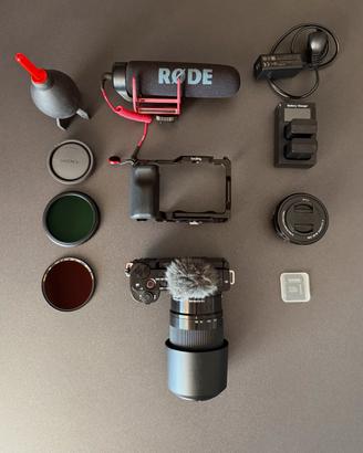 Sony ZV-E10 + Obiettivi e Accessori