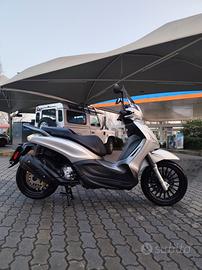 Piaggio Beverly S 300 ie - Pari al Nuovo