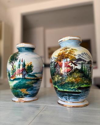 Coppia vasi vintage dipinti a mano