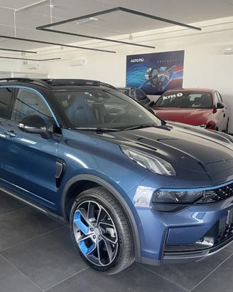LYNK & CO 01 1.5 TD DCT PHEV