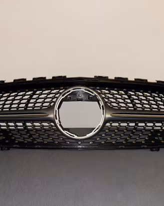 Griglia usata originale Mercedes CLA C118/X118
