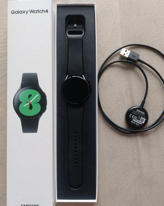 SAMSUNG GALAXY WATCH 4