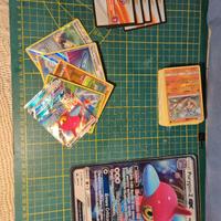 LOTTO 40 CARTE POKEMON leggere descrizione