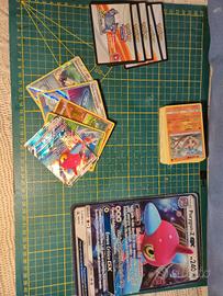 LOTTO 40 CARTE POKEMON leggere descrizione