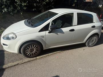 Fiat Punto 1.2 Benzina 2018 euro 6 trattabile