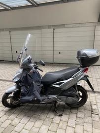 Scooter kymko 125