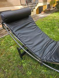 chaise longue LE CORBUSIER