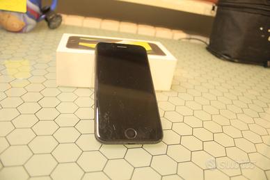 MIGLIOR OFFERENTE Iphone 8 64gb