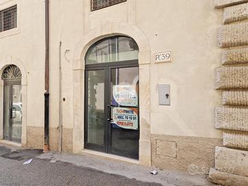 MULTILOCALE A L'AQUILA