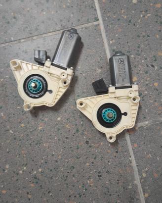 Pezzi sportelli Mercedes Benz classe B 180/200
