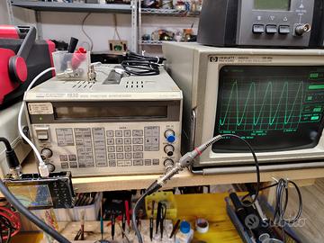 Generatore di segnale e di funzioni