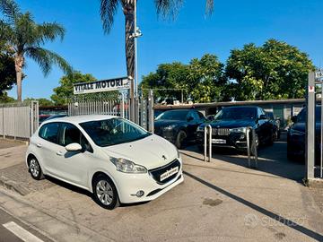 Peugeot 208 1.2 VTi 82 CV 5 porte Allure