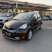 Toyota Aygo 1.0 benzina - 2013