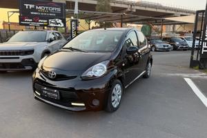 Toyota Aygo 1.0 benzina - 2013