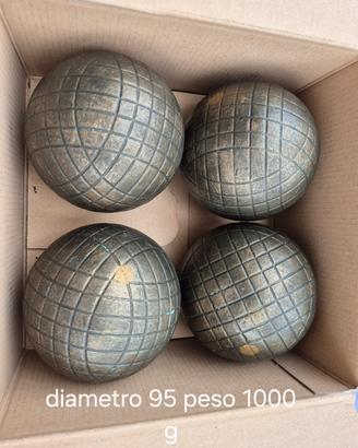 4 bocce da gioco