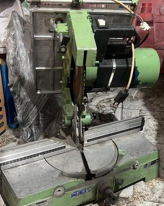 TRONCATRICE PER LEGNO COMPA 330 JET