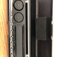 Frontalino per autoradio LG con lettore cd
