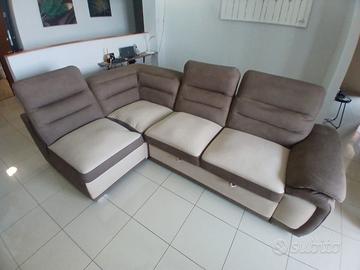 Divano letto ad L bicolore con testata regolabile