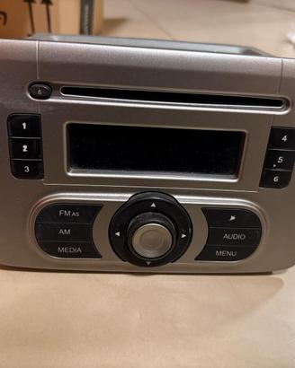 Stereo Originale Alfa Mito – Buone Condizioni