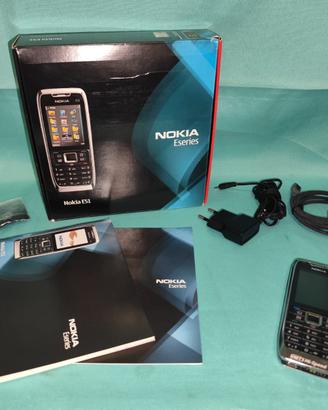 NOKIA E51, CON SCATOLA E MANUALI DA COLLEZIONE