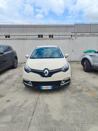 RENAULT CAPTUR -PRoV TOSCANA-ECCELLENTI CONDIZIONi