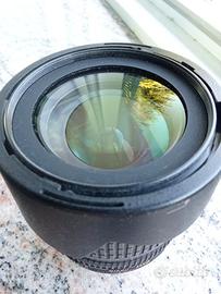 Nikon AF-S DX 18-105mm f/3.5-5.6 VR - Leggere bene