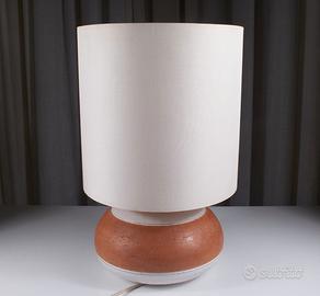 Lampada da tavolo italiana pietra e seta anni ’70