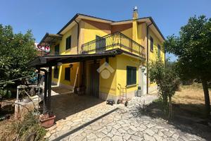 VILLA SINGOLA A SANT'ELIA FIUMERAPIDO