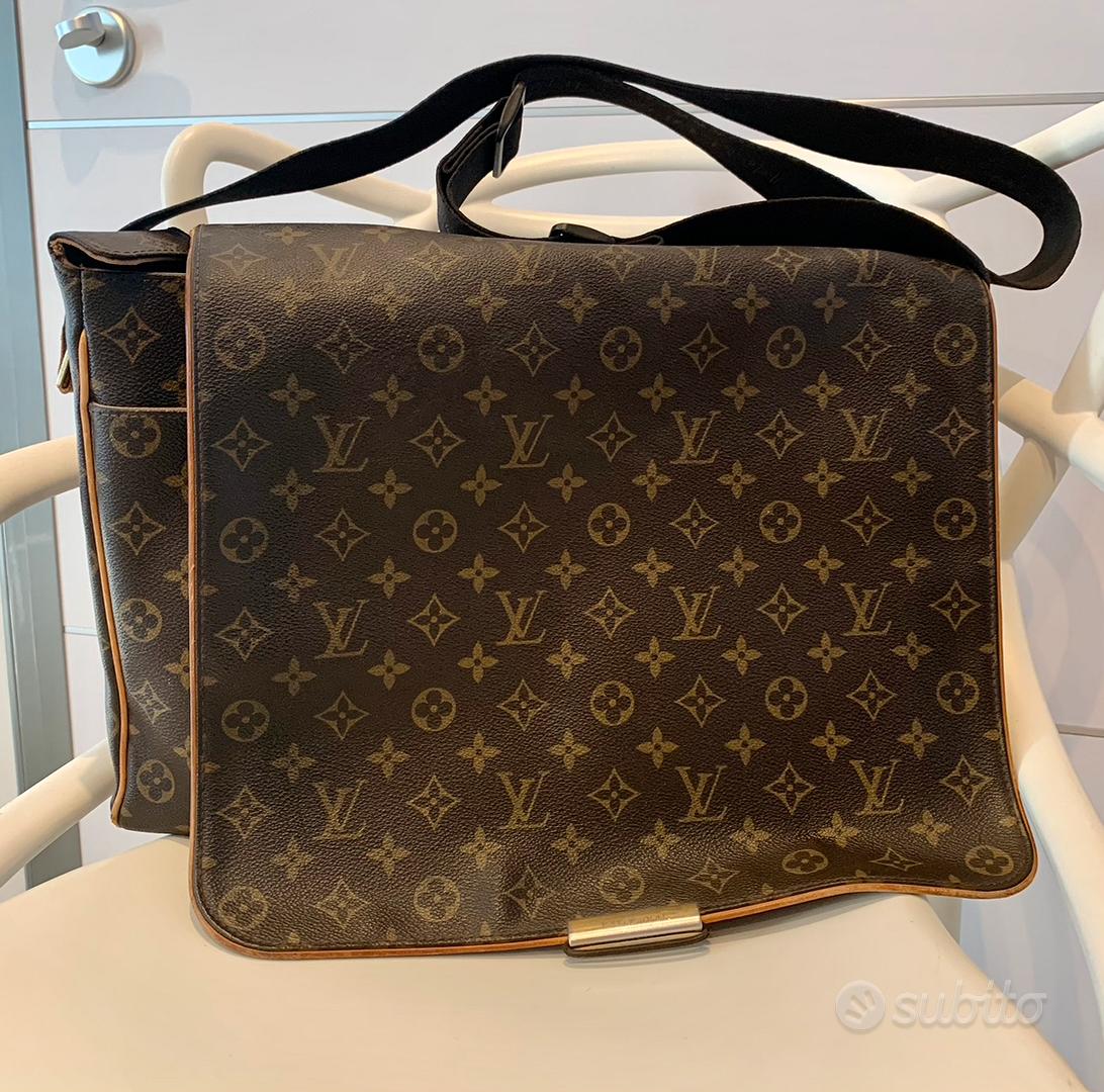 Louis Vuitton - District - Bag - Catawiki