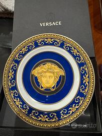 Piatto dessert Rosenthal Versace “Medusa Blue”