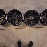 4 cerchi da 19 mercedes classe a