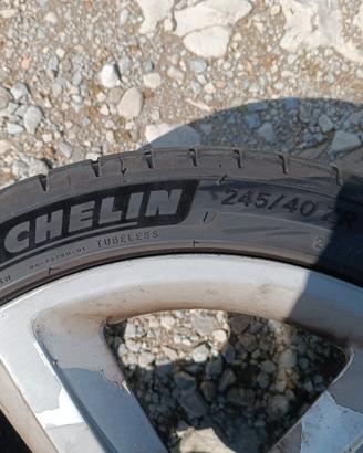 Pneumatici Michelin 245/40 R18