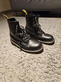 Scarponcino Dr. Martens