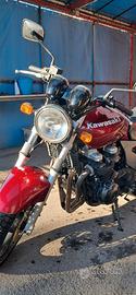 Kawasaki ZR 7 - 2001