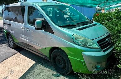 Fiat Scudo 9 posti trasporto persone