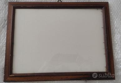 Cornice con vetro 