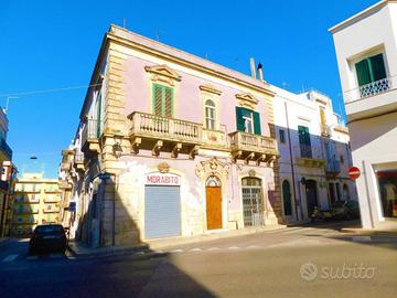 Appartamento di 156 m² con 5 locali a Martina Fran