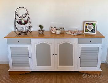 Credenza