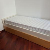 Letto singolo con cassetti