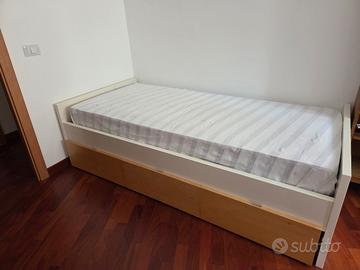 Letto singolo con cassetti