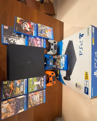 PS4 - Play Station 4 Slim