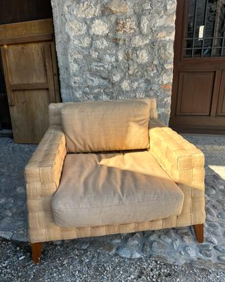 Poltroncine con cuscini